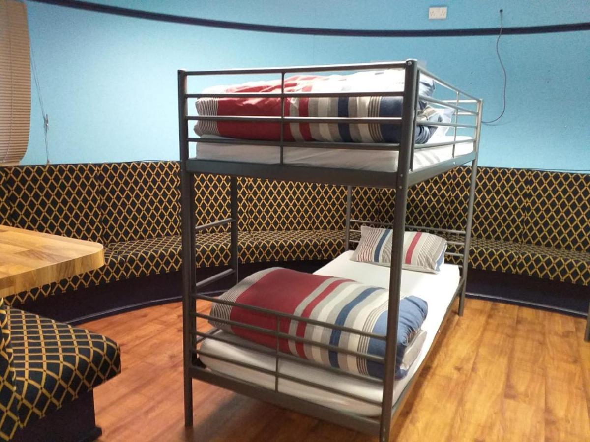 The Queens Hostel London Eksteriør billede